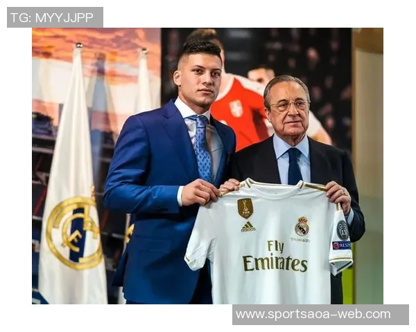 皇马瞄准勒沃库森前锋科法内转会费预计超过5000万欧元